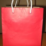 Quick way to dress up solid color gift bags Quick way to dress up solid color gift bags