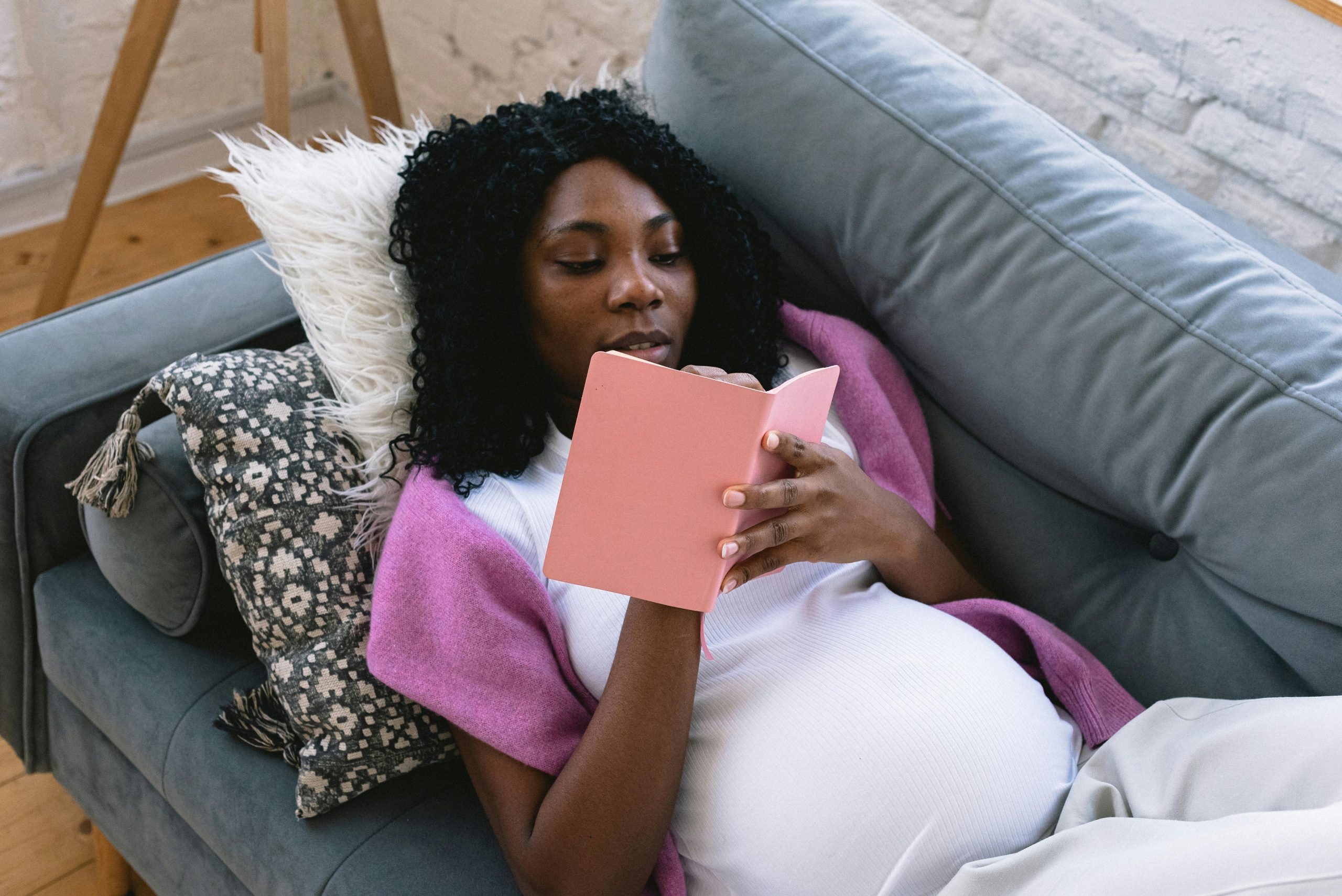 Embracing Calm: Stress-Free Pregnancy on a Budget