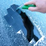 How to quickly remove windshield frost on your car How to quickly remove windshield frost on your car